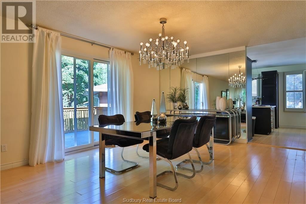 646 Loach's Road Image 4