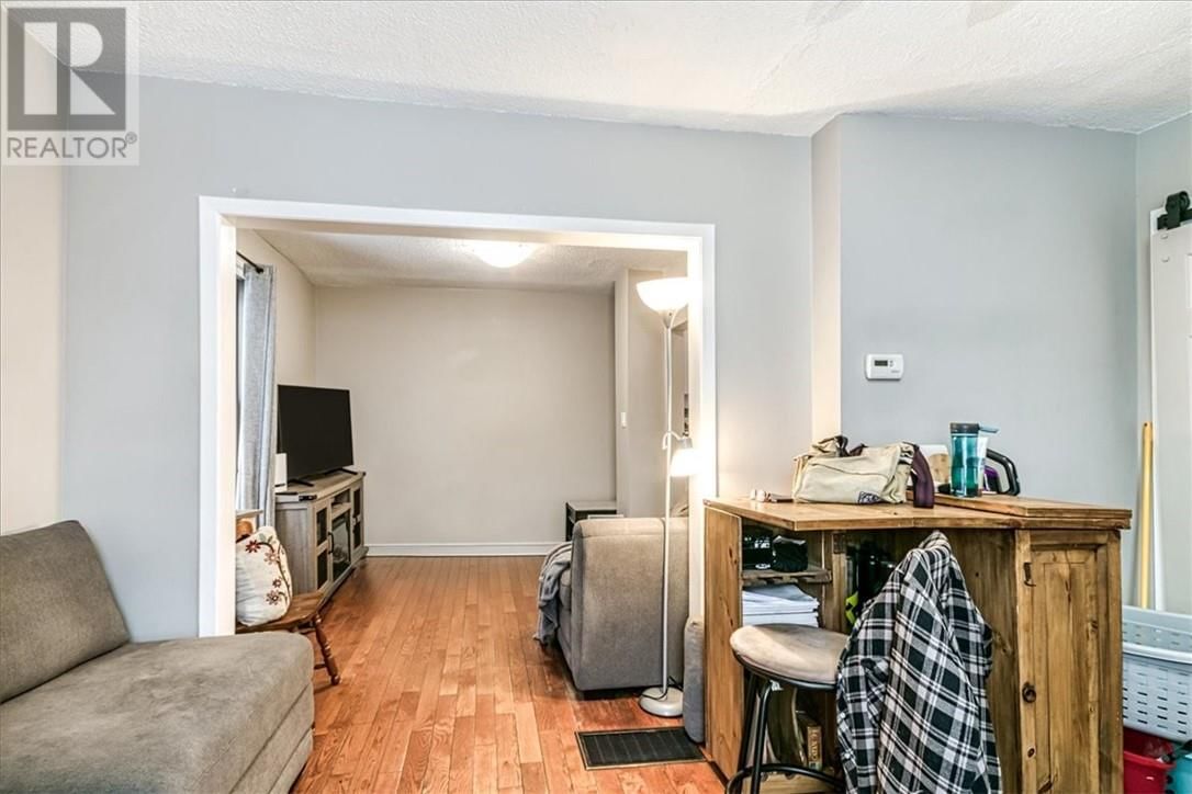 502 PINE STREET Image 13