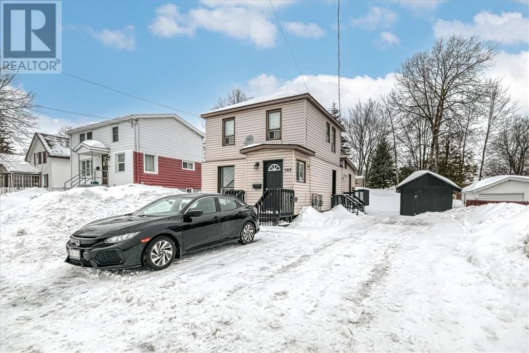 502 PINE STREET Image 3