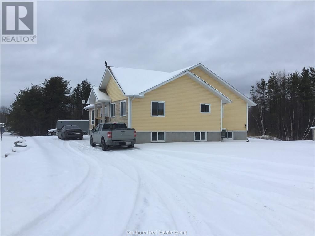11937 HWY 17 E Image 2