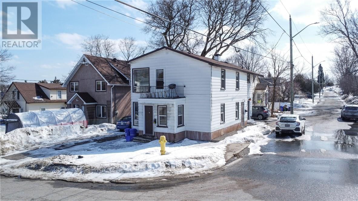 398 HOROBIN STREET Image 3