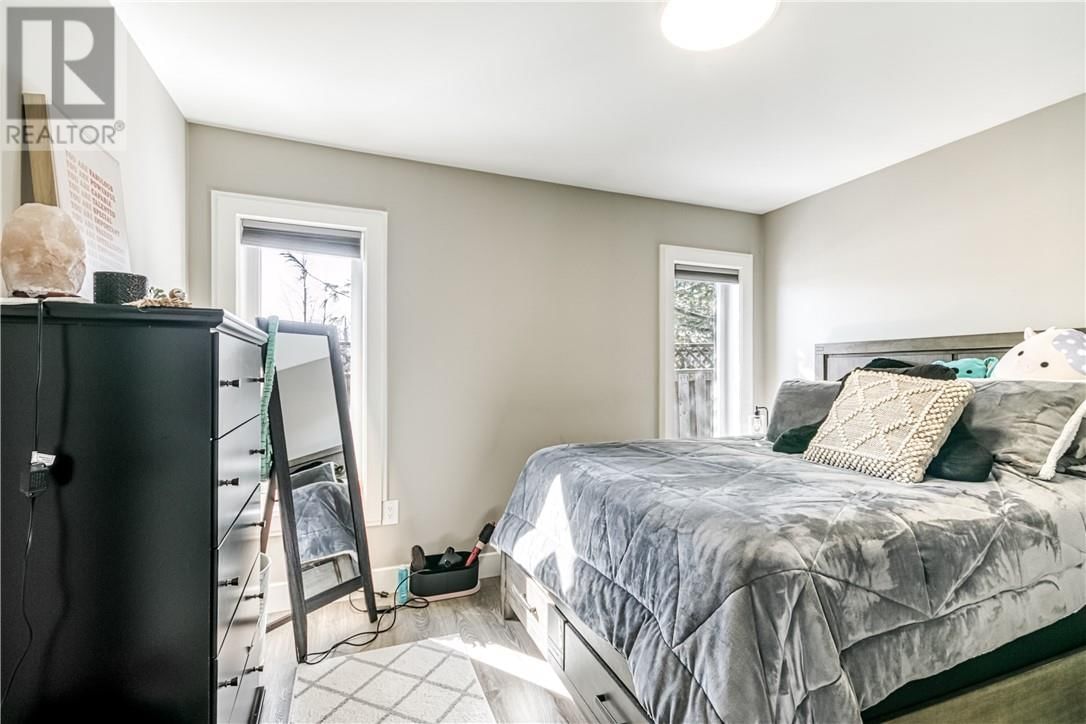 1295 WILL STREET Image 38