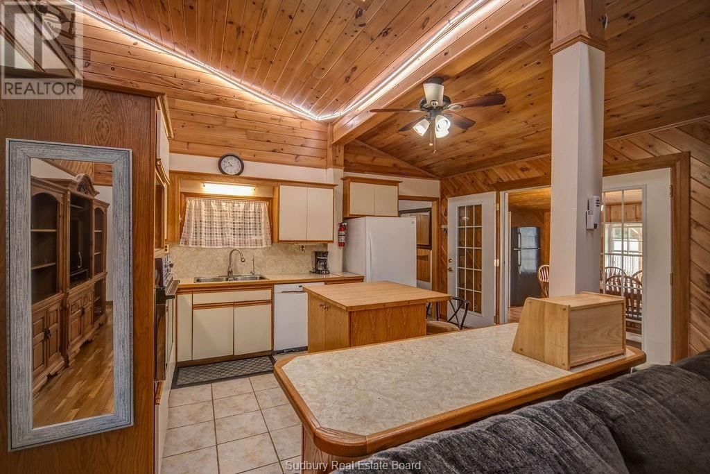 540 TURENNE ROAD Image 16