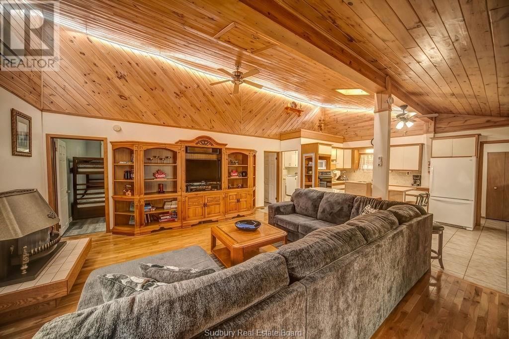 540 TURENNE ROAD Image 20