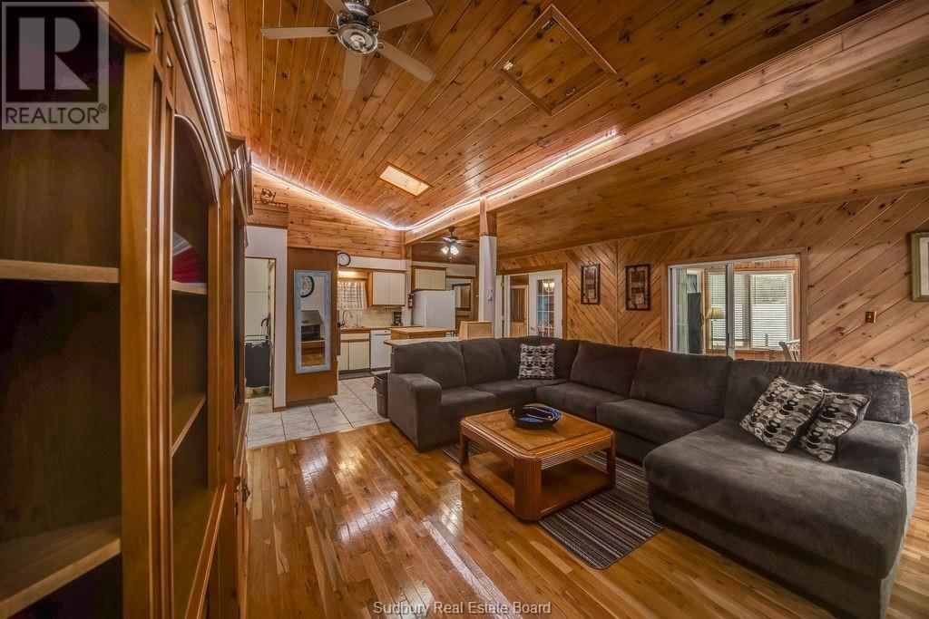 540 TURENNE ROAD Image 22