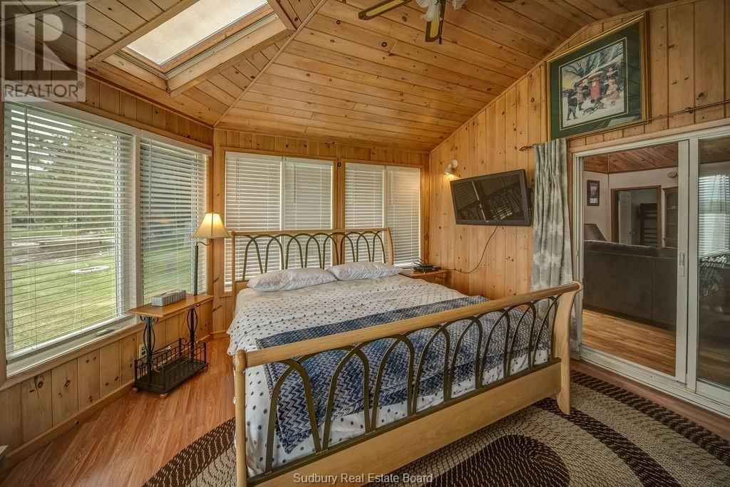 540 TURENNE ROAD Image 24