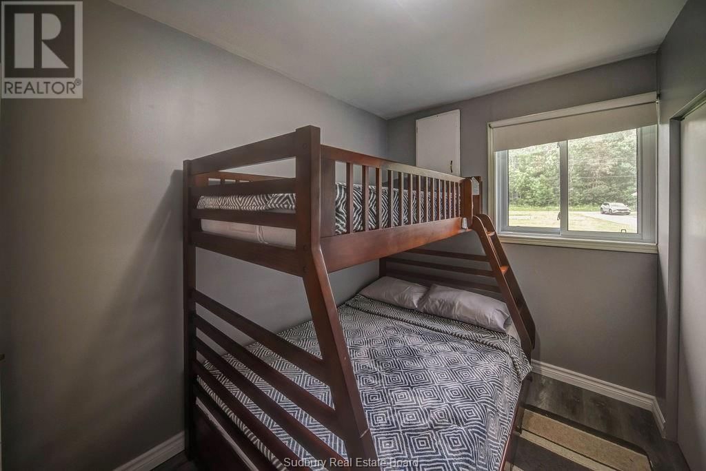 540 TURENNE ROAD Image 30