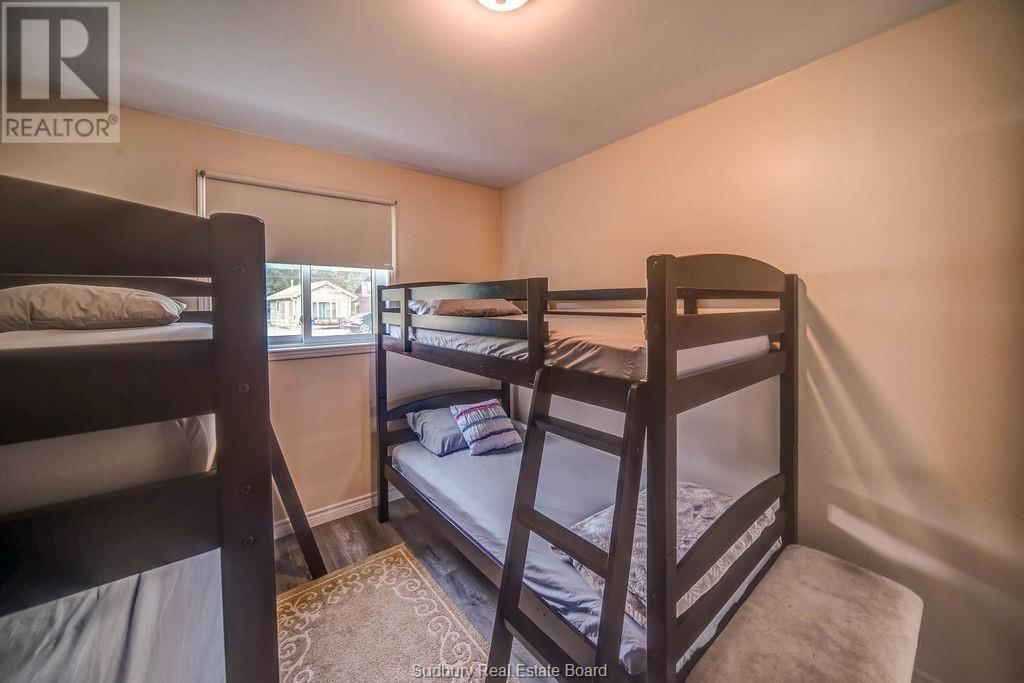 540 TURENNE ROAD Image 31