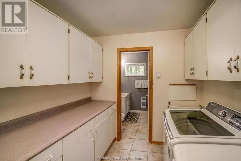 540 TURENNE ROAD Image 32
