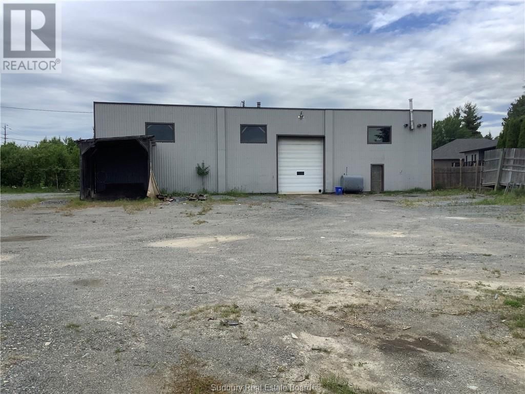 2280 CELINE STREET Image 7