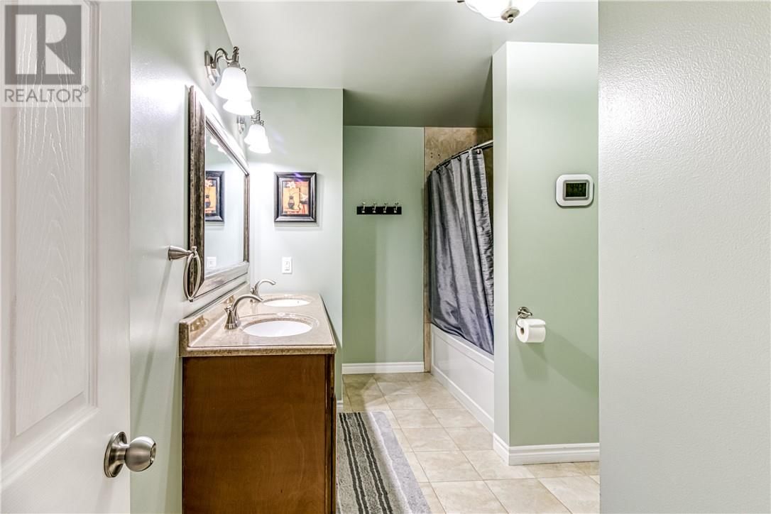 4761 SERENNA DRIVE Image 18
