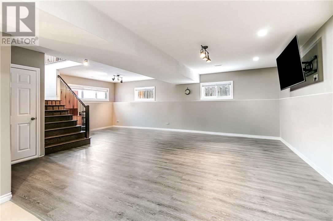 4761 SERENNA DRIVE Image 25