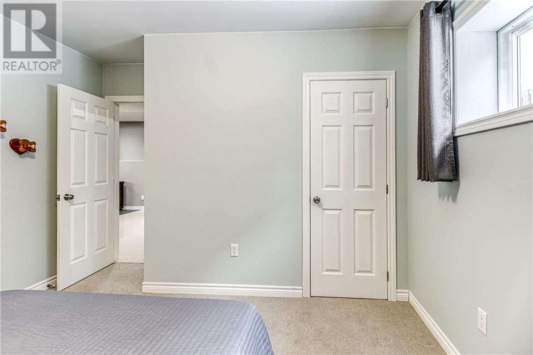 4761 SERENNA DRIVE Image 30