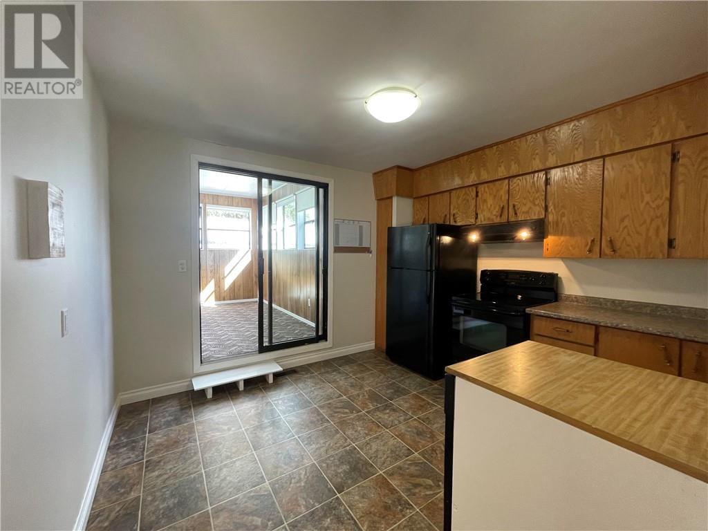 18 FIRST AVENUE Image 11