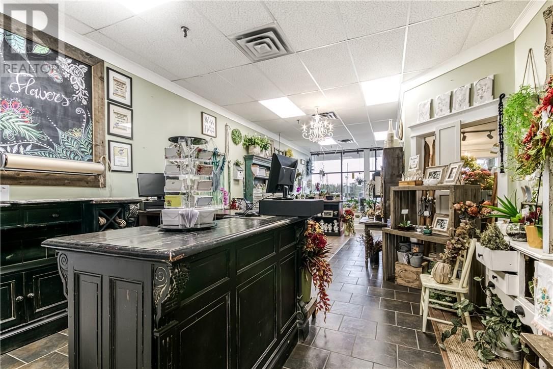 3 - 1812 LASALLE BOULEVARD Image 18