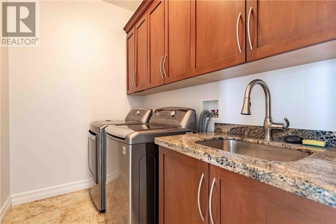 104 BAYSIDE CRESCENT Image 23