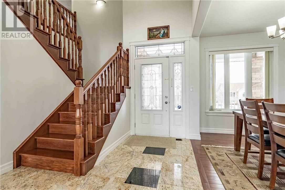104 BAYSIDE CRESCENT Image 7