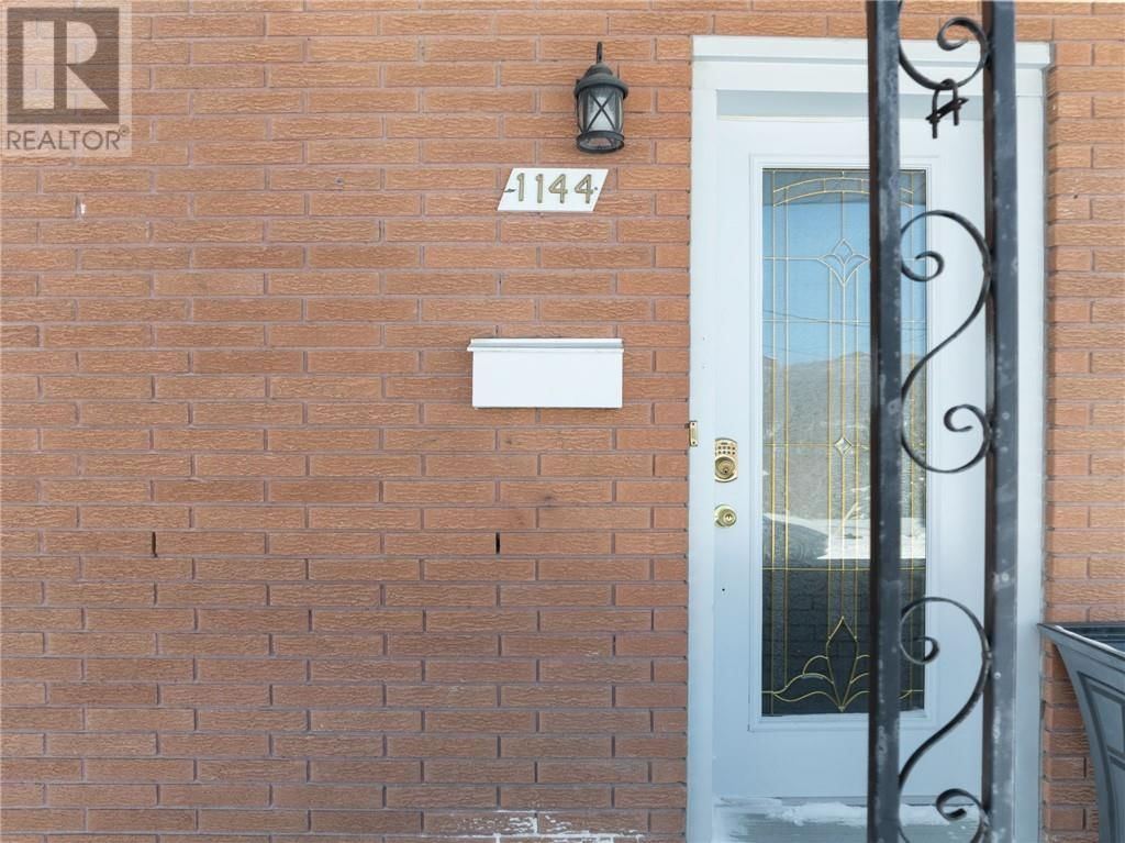 1144-1146 MARCEL STREET Image 34