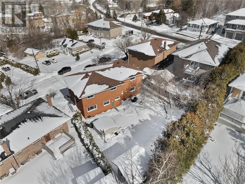 1144-1146 MARCEL STREET Image 56