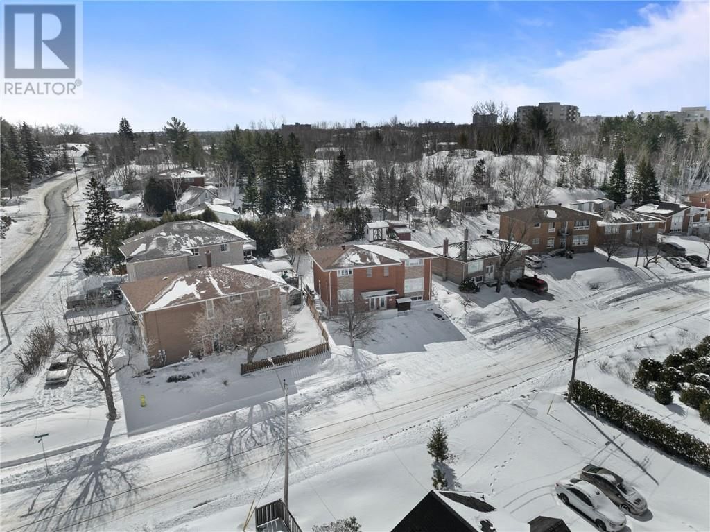 1144-1146 MARCEL STREET Image 57