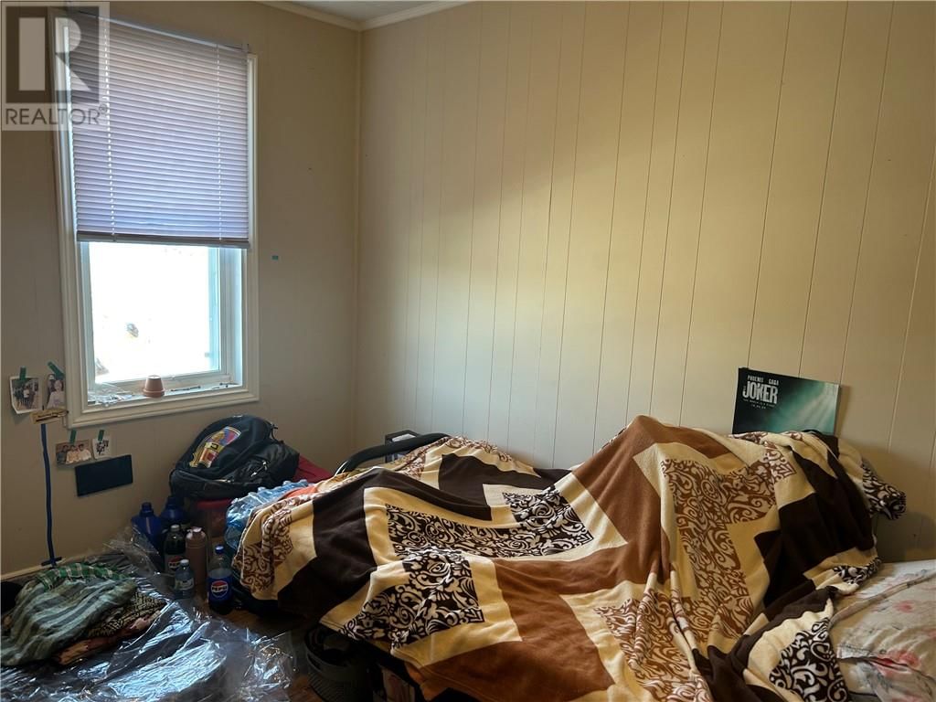 432 BESSIE AVENUE Image 15