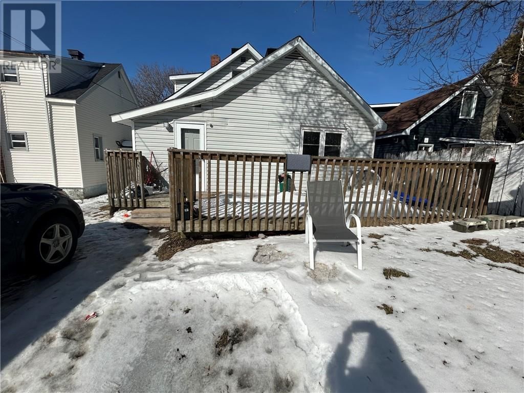 342 DONOVAN STREET Image 4