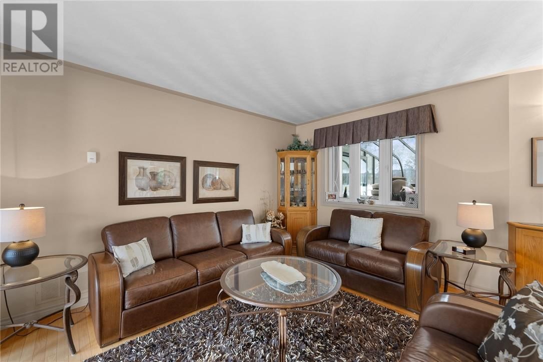 740 DEW DROP ROAD Image 28