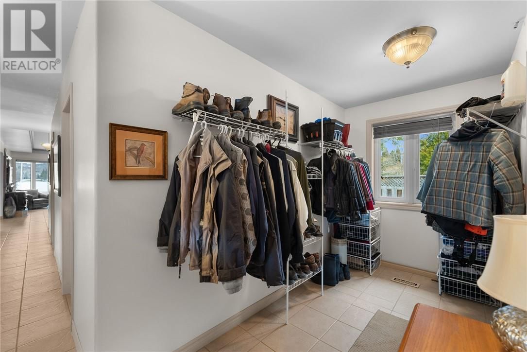740 DEW DROP ROAD Image 45