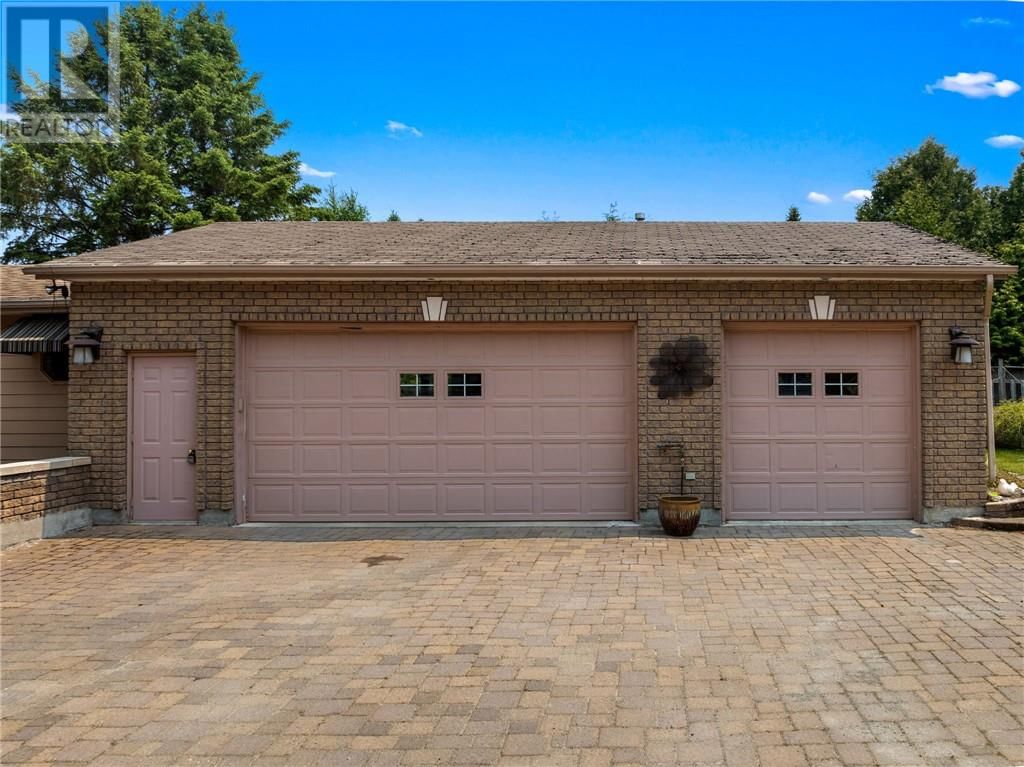 740 DEW DROP ROAD Image 8