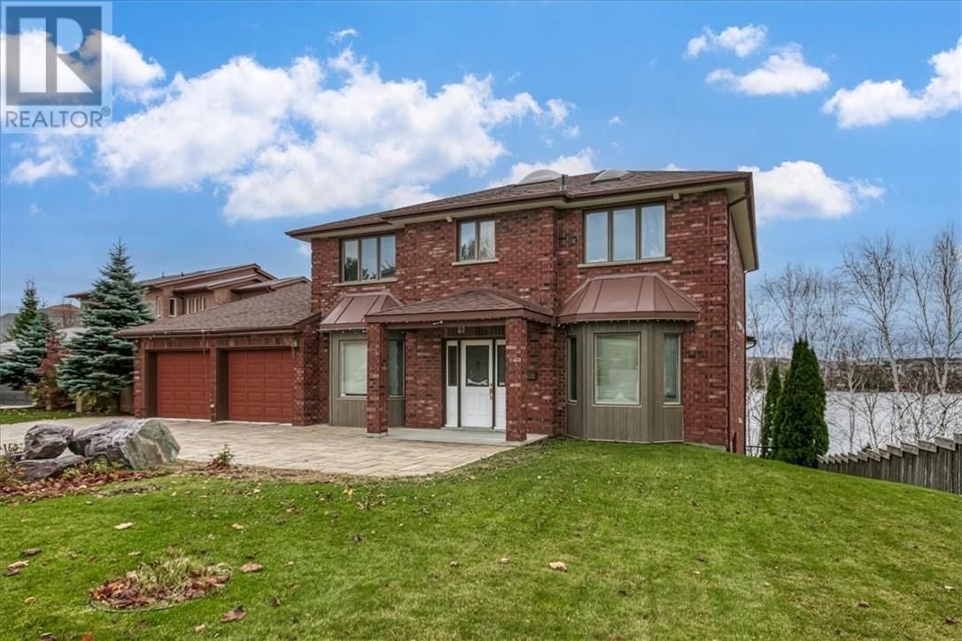 402 MAKI AVENUE Image 2