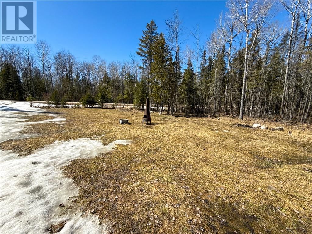 1398 RANGE A SIDEROAD Image 26