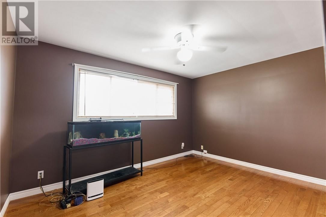 1668 BRIAR AVENUE Image 18