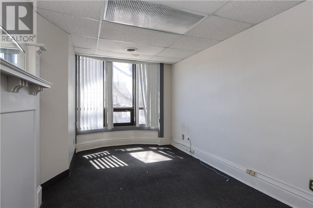 296-298 LARCH STREET Image 42