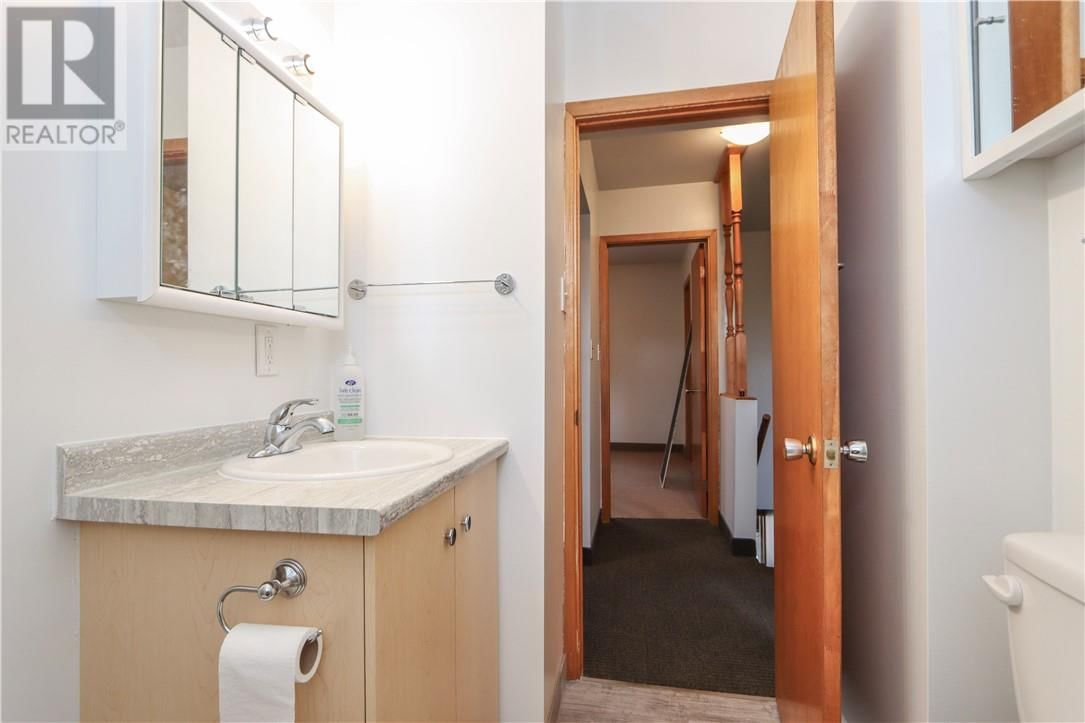 89 FRONT STREET Image 32