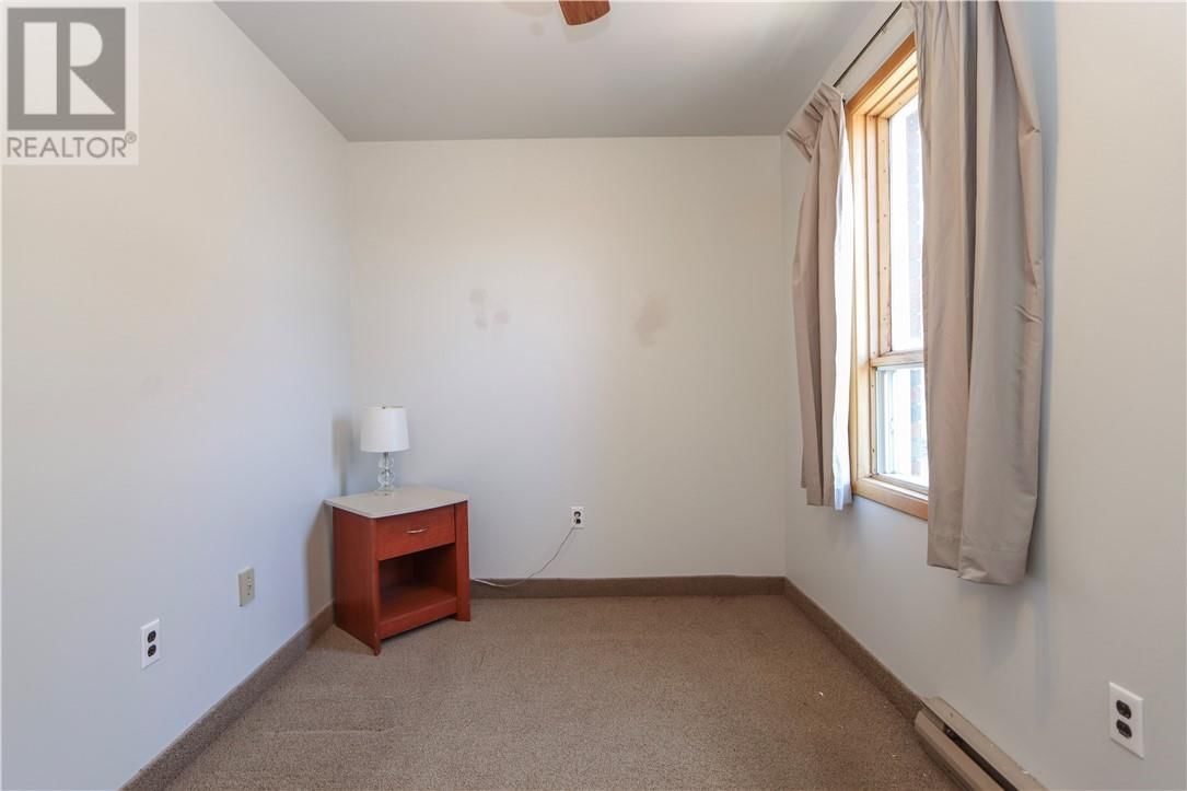 89 FRONT STREET Image 35