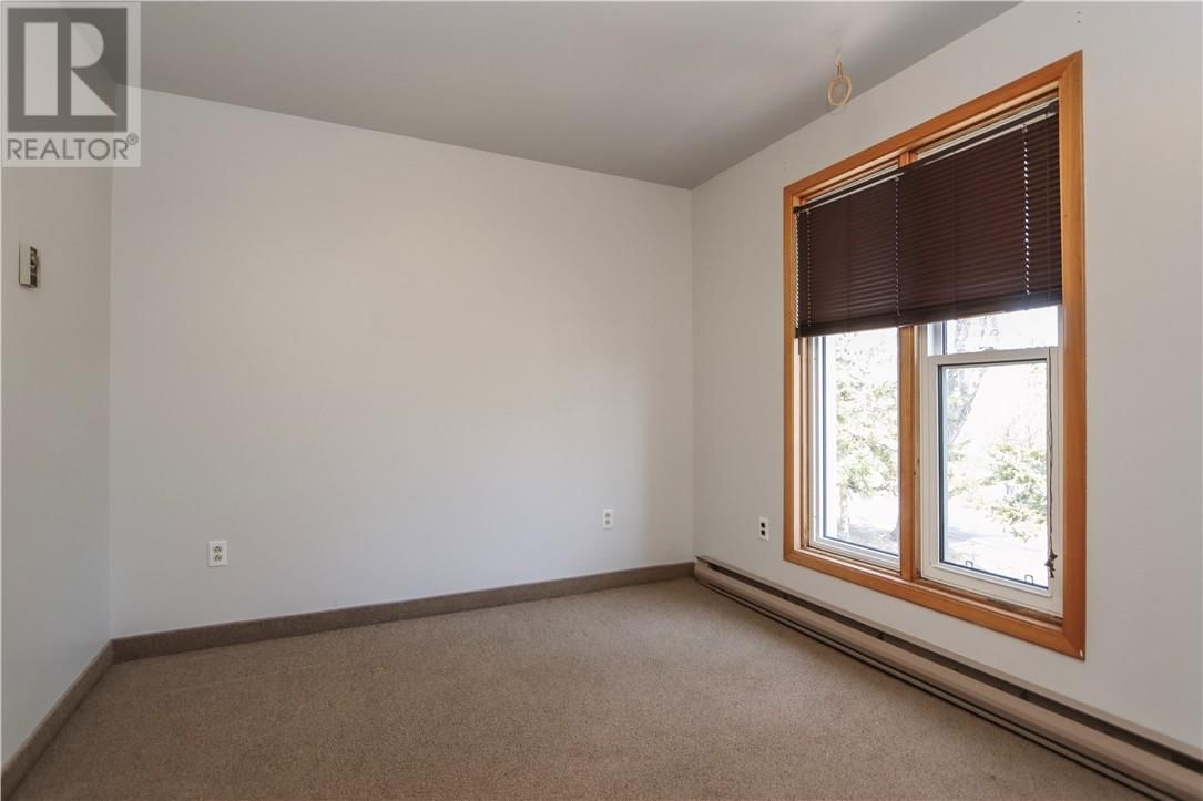 89 FRONT STREET Image 37