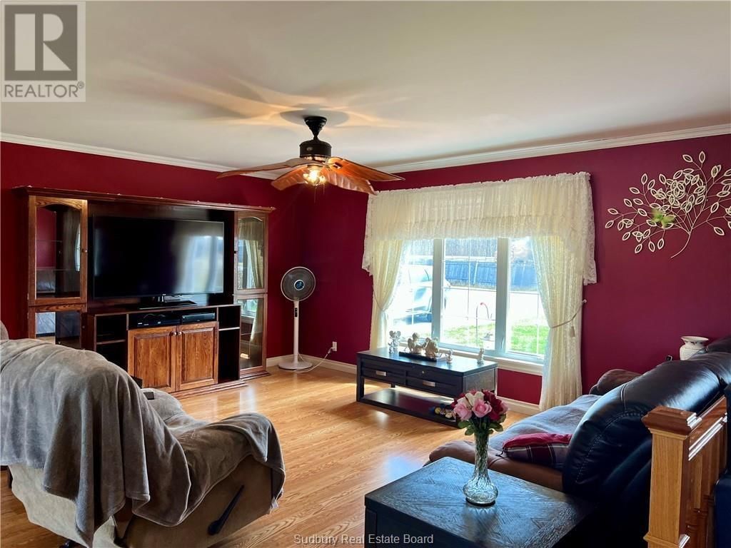 50 HAROLD FRYER DRIVE Image 3