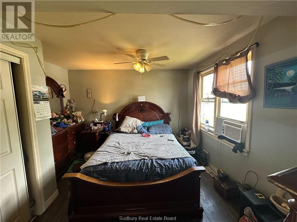 3432 FALCONBRIDGE HIGHWAY Image 7