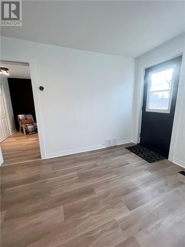 Room1