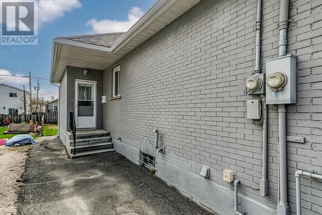405 GRANITE STREET Image 27