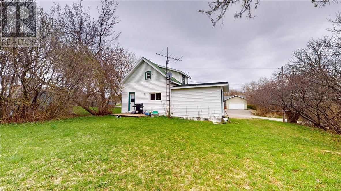 15 VANKOUGHNET STREET Image 30