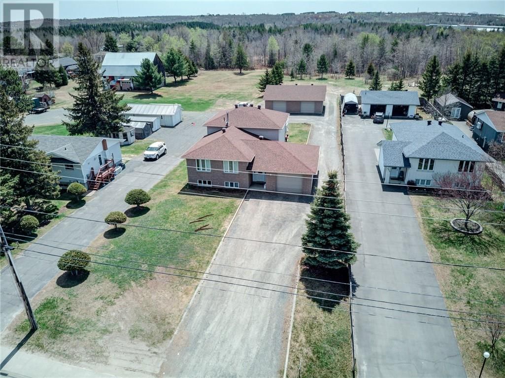 2023 MAIN STREET Image 45
