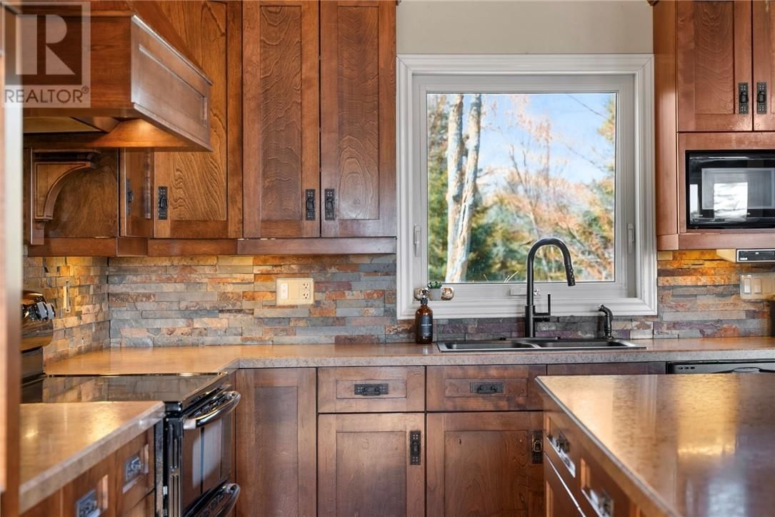 1427 FAIRBANKS ROAD Image 12