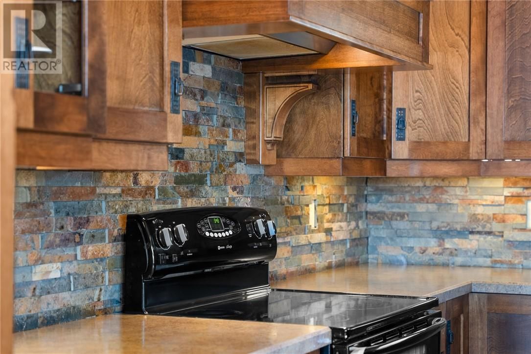 1427 FAIRBANKS ROAD Image 13