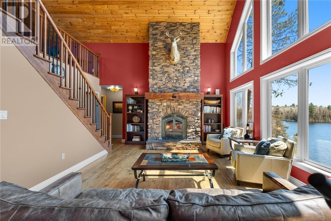 1427 FAIRBANKS ROAD Image 23