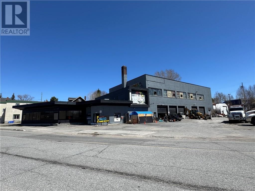3 - 250 FROOD ROAD Image 1