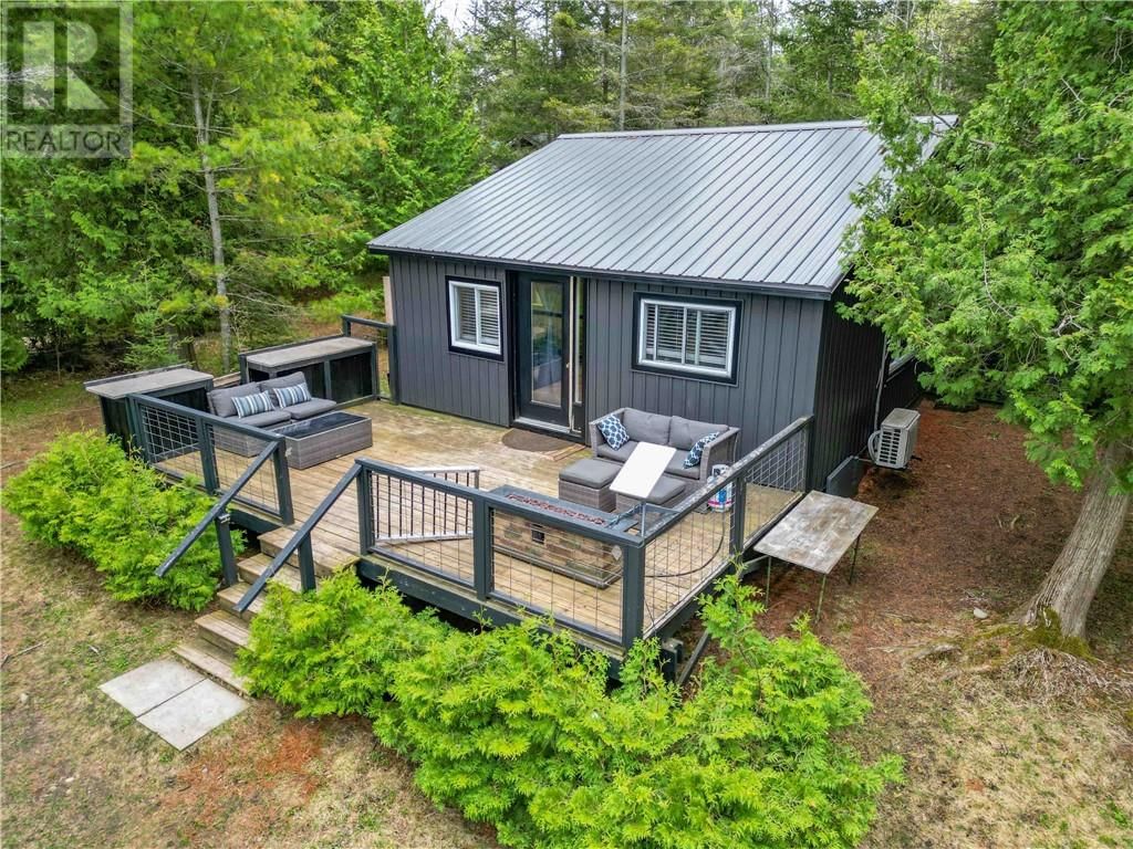 798 THE MILLS ROAD Image 1