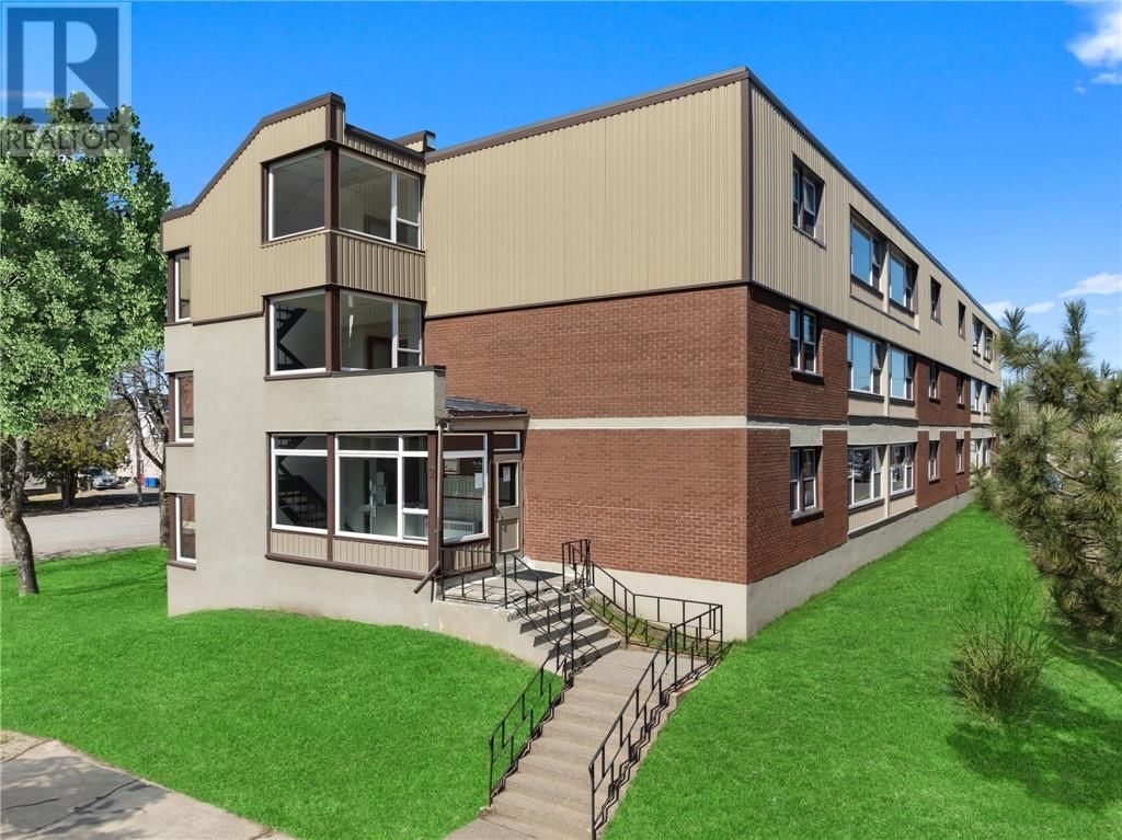 2 CARTER STREET Image 1