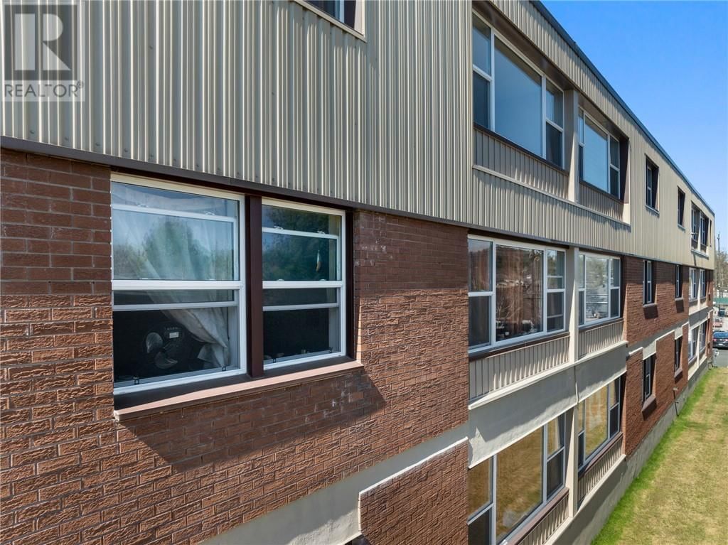 2 CARTER STREET Image 17