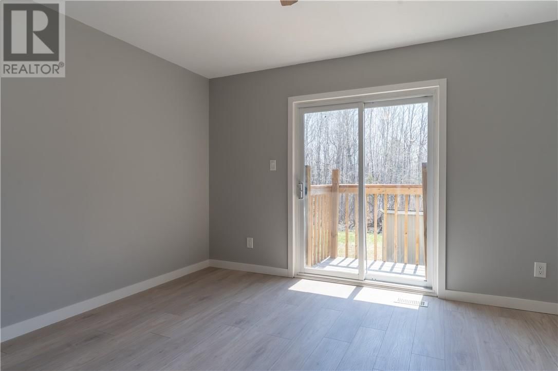 5055 DUPUIS DRIVE Image 12